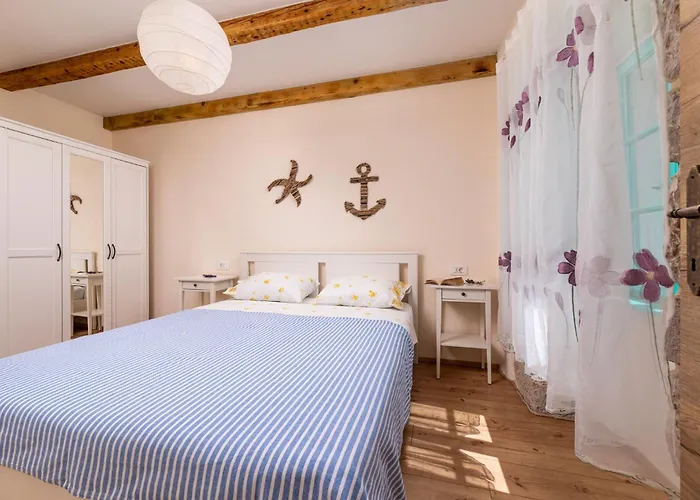 Antica בית נופש Rasopasno