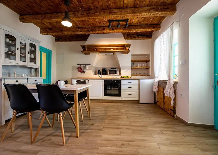 Antica בית נופש Rasopasno